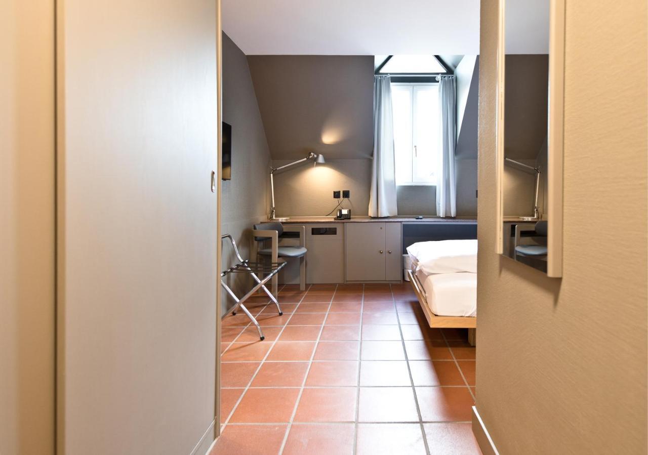 Hotel Sonne Sissach Esterno foto