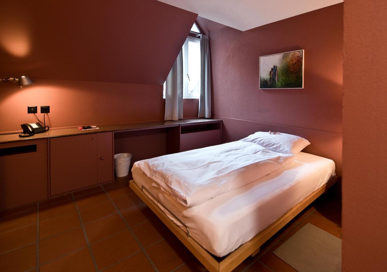 Hotel Sonne Sissach Esterno foto
